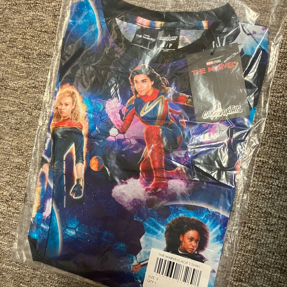 The Marvels Cakeworthy T-shirt